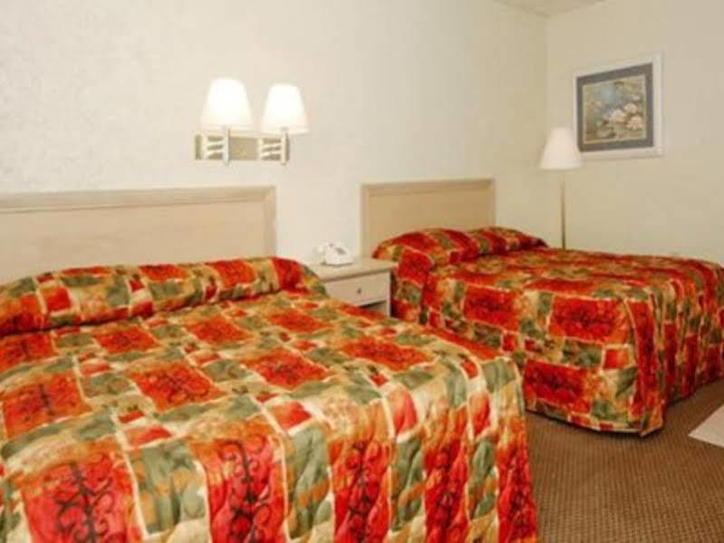 Rodeway Inn Surfside Beach Kültér fotó